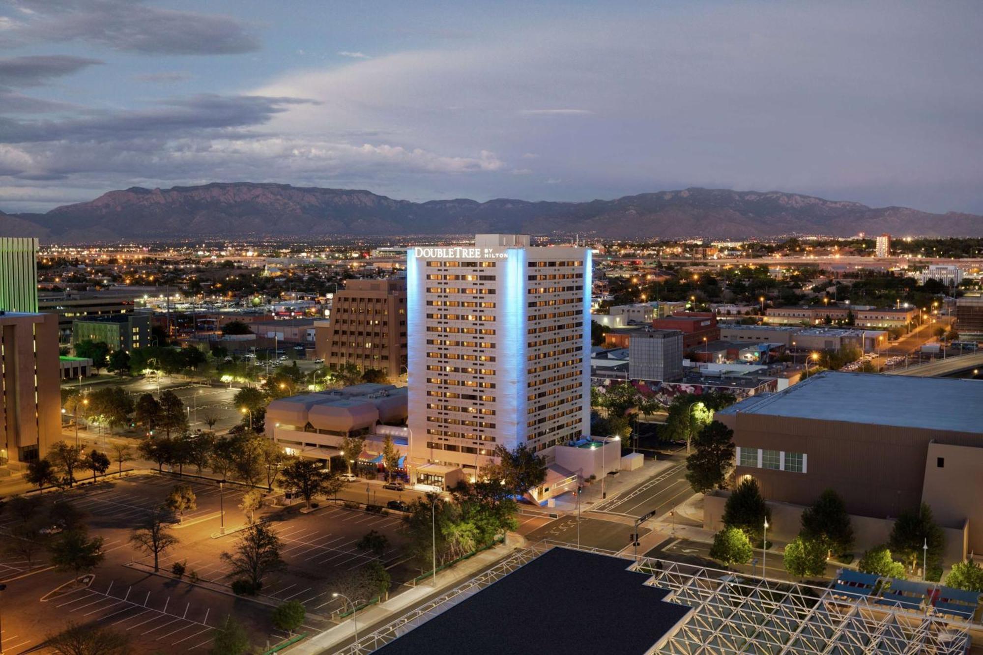 Doubletree By Hilton Hotel Albuquerque Exterior foto